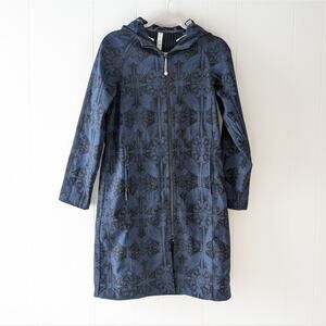 Lululemon ‘Apres Yoga’ Navy Blue Long Hooded Jacket, size 6